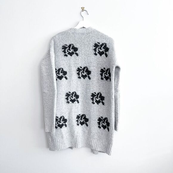 Camber & Grace Womens Floral Oversized Knit Cardigan Sweater Gray Black Medium - Picture 2 of 9